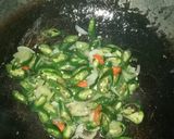 Foto langkah ke 1 dari resep Cumi asin cabai ijo.