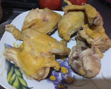 Foto del paso 2 de la receta: Pollo con guiso encima y papas con salsa