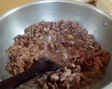 A picture of step 11 of Dry beef chilli.