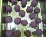 Foto langkah ke 6 dari resep Klepon ubi ungu.