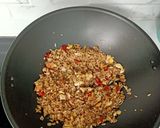 Foto langkah ke 5 dari resep Nasi Goreng Ala Solaria 🍛.