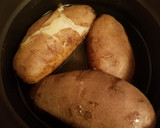 Foto del paso 1 de la receta: Papa al horno (de sobritas) fácil y delicioso