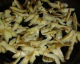 Foto del paso 2 de la receta: Chips de cáscara de papa : NO las tireeeesss!