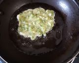 Foto del paso 4 de la receta: Tortitas de ejotes con huevo 😋