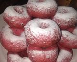 Foto langkah ke 2 dari resep Donat Buah Naga.