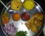 A picture of step 4 of Mini ice cream cone chaat.