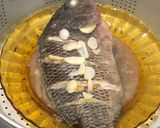 Foto langkah ke 11 dari resep Tim ikan gurame hongkong.