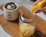 Gambar langkah 2 resipi Jus Mangga Madu.