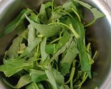 Foto langkah ke 1 dari resep Tumis kangkung.