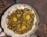 Foto del paso 4 de la receta: Tarta de choclo, arveja, queso y huevo