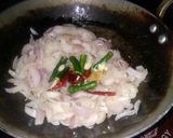 A picture of step 2 of Dosa with coconut chutney.