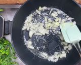 A picture of step 1 of Turkish Breakfast "Menemen".