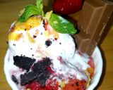 A picture of step 4 of Strawberry Pudding With Frozen Yogurt And Strawberry Reduction.