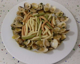 Foto del paso 9 de la receta: Pasta fusilli con almejas al ajillo