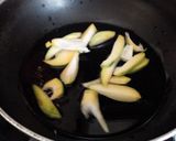 A picture of step 1 of Raw mango squash.