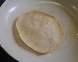 A picture of step 1 of Flatbreads with Ground Beef and More.