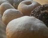 Foto langkah ke 5 dari resep Donat Menul Aneka Varian (1x proofing).