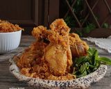 Foto langkah ke 13 dari resep Ayam Goreng Kremes.