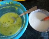 A picture of step 5 of Basanti kadhi pakodas.