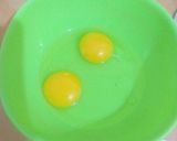 Foto langkah ke 2 dari resep Telur dadar padang.