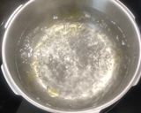 Foto del paso 2 de la receta: Pasta con gulas y tomate seco