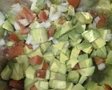 Foto del paso 2 de la receta: Guacamole con atún