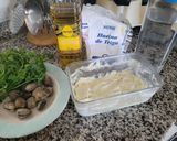Foto del paso 1 de la receta: Albóndigas de brandada de bacalao en salsa verde con almejas