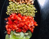 A picture of step 2 of Sprouts and fruits salad.
