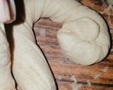 A picture of step 3 of Lachadar parhata with chye.