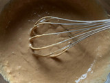 Banana-chocolate protein muffins