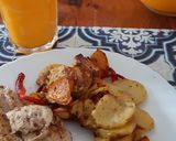 Foto del paso 4 de la receta: Pollo a la plancha con verduras al horno😋
