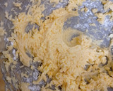 Foto del paso 2 de la receta: Arañas Halloween de galletitas y bombones 🕷️🕸️🕷️