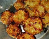 A picture of step 2 of Crunchy juicy sago vada.
