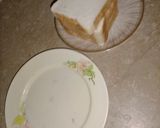 A picture of step 2 of Eggless banana bread toast.