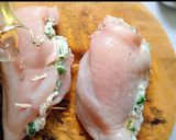 A picture of step 4 of Spinach Stuffed Chicken.