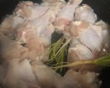 รูปขั้นตอนการทำที่ 2 ของ ต้มจืดปีกไก่ 🍲🥬🍗