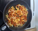 Une image de l'étape 2 de Escalope de poulet crème au chorizo.