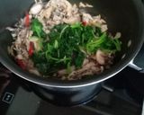 Foto langkah ke 5 dari resep Sayur Jantung Pisang dan Bayam Bumbu Cincang.