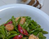 Foto langkah ke 3 dari resep Tumis Buncis  Udang Saus Tiram.