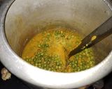 A picture of step 5 of बेसनी कढ़ाही मटर पनीर.