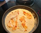 A picture of step 9 of Creamy garlic chicken.