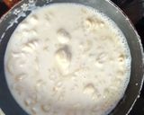 A picture of step 1 of White and chocolate Pasta dessert.