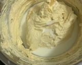A picture of step 2 of Blueberry Muffins.