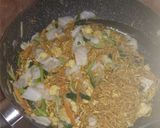 Foto langkah ke 4 dari resep Mie Hokkian.