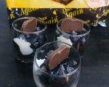 A picture of step 10 of Brownie trifle.