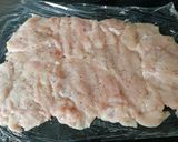 Sajttal sonkával töltött csirkemell baconbe tekerve recept fázis 1 fotója