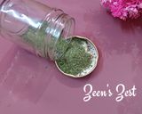 A picture of step 3 of Homemade Dry Basil Powder.