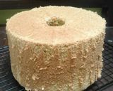 Foto langkah ke 8 dari resep Pandan Chiffon Cake.