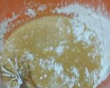 Foto langkah ke 6 dari resep Bolu karamel mekar.