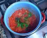 Foto del paso 2 de la receta: Huevos revueltos con tomate natural y curry rojo panang